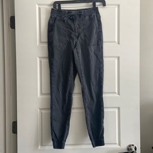 American eagle jegging jogger pant
